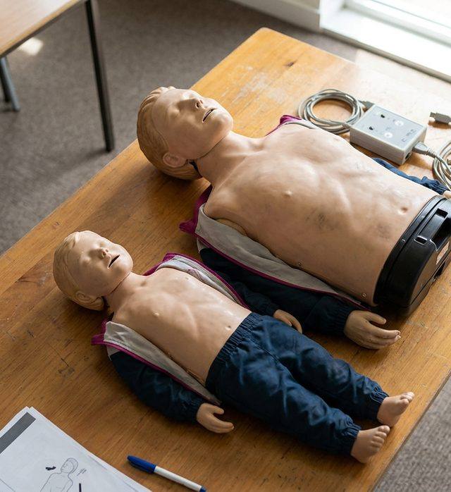 Adult vs. Child CPR: Understanding the Critical Differences